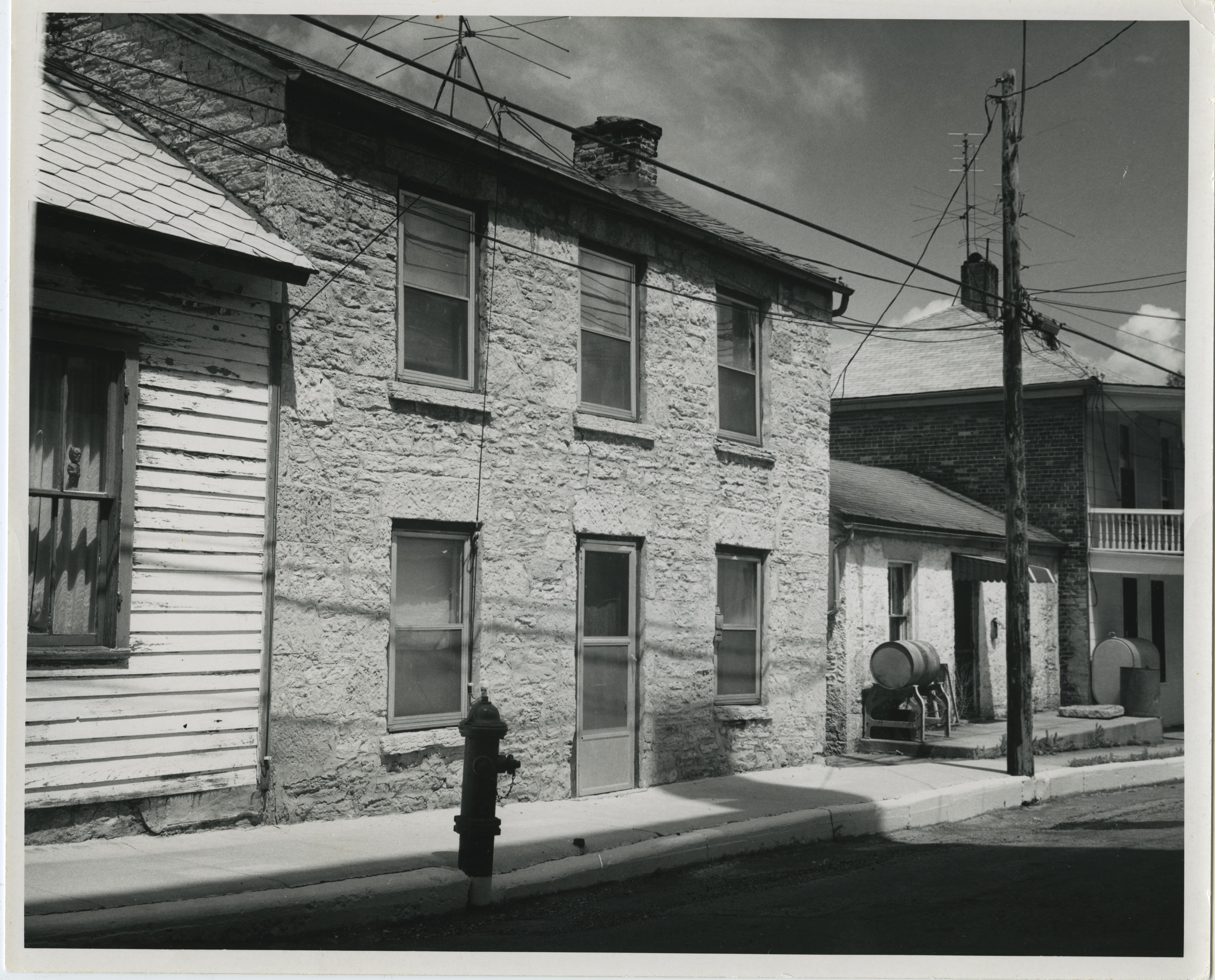 115 & 117 Jail Alley